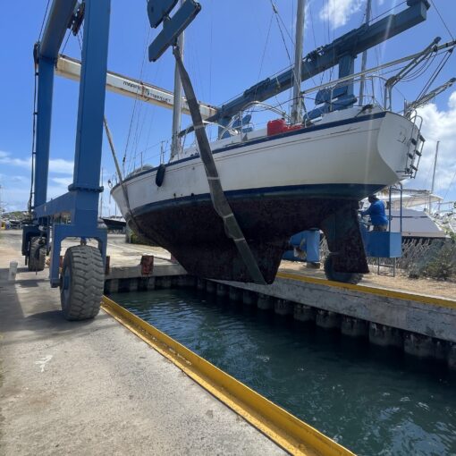 R/V Dawn Haul Out